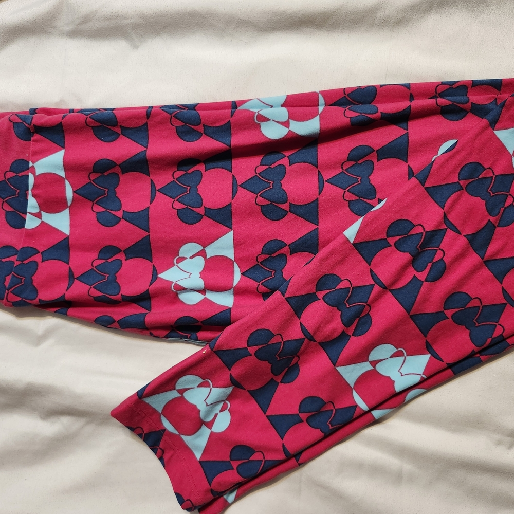 Kids Geometric Pattern Pajamas - Pink and Blue